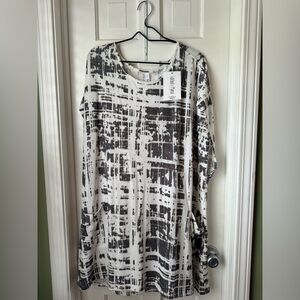 Latched Mama Nest Nursing Tunic